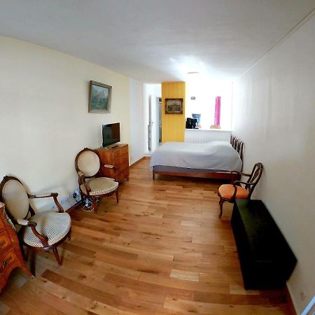 Appartement En Plein Coeur De ミリ・ラ・フォレ エクステリア 写真