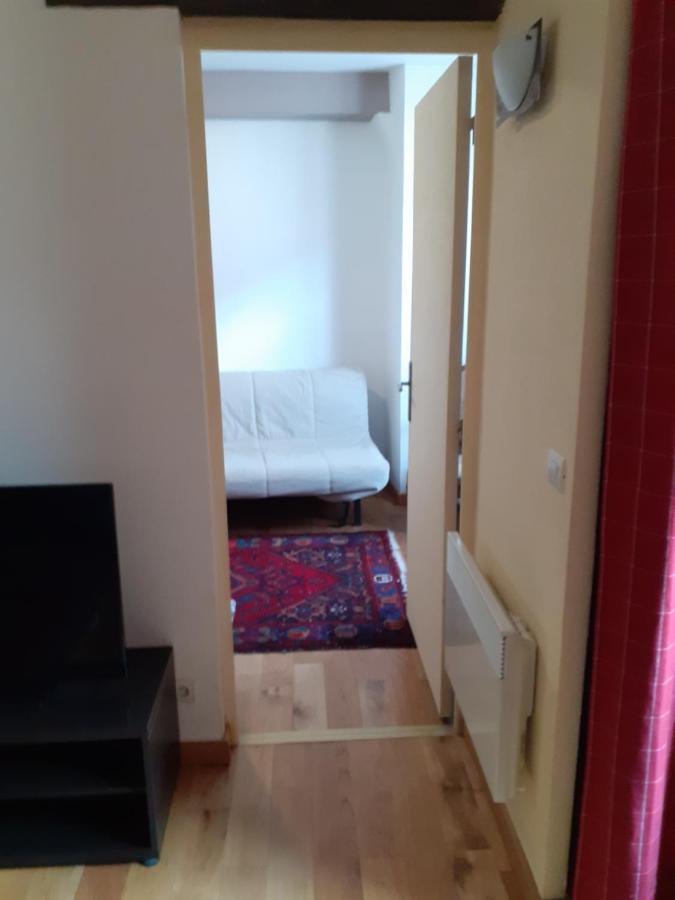 Appartement En Plein Coeur De ミリ・ラ・フォレ エクステリア 写真