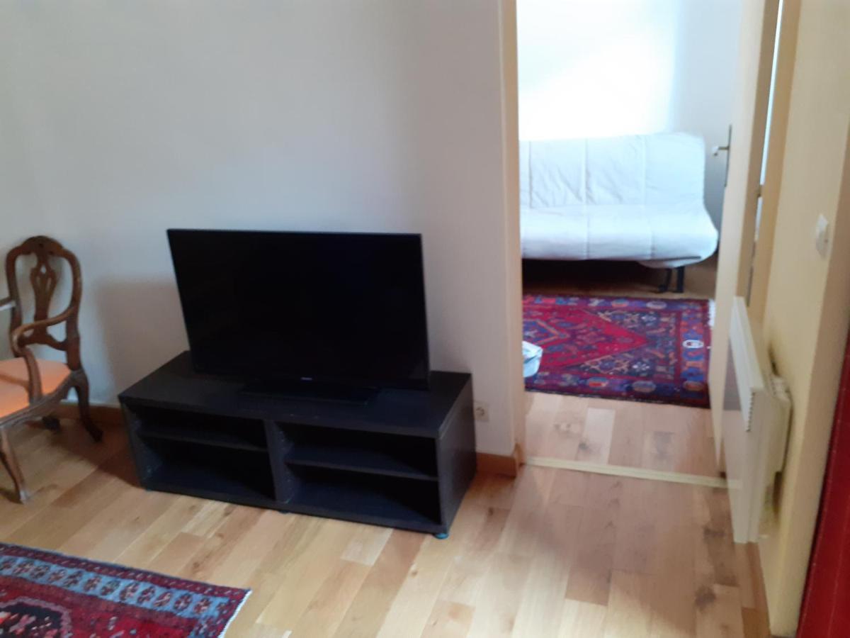 Appartement En Plein Coeur De ミリ・ラ・フォレ エクステリア 写真