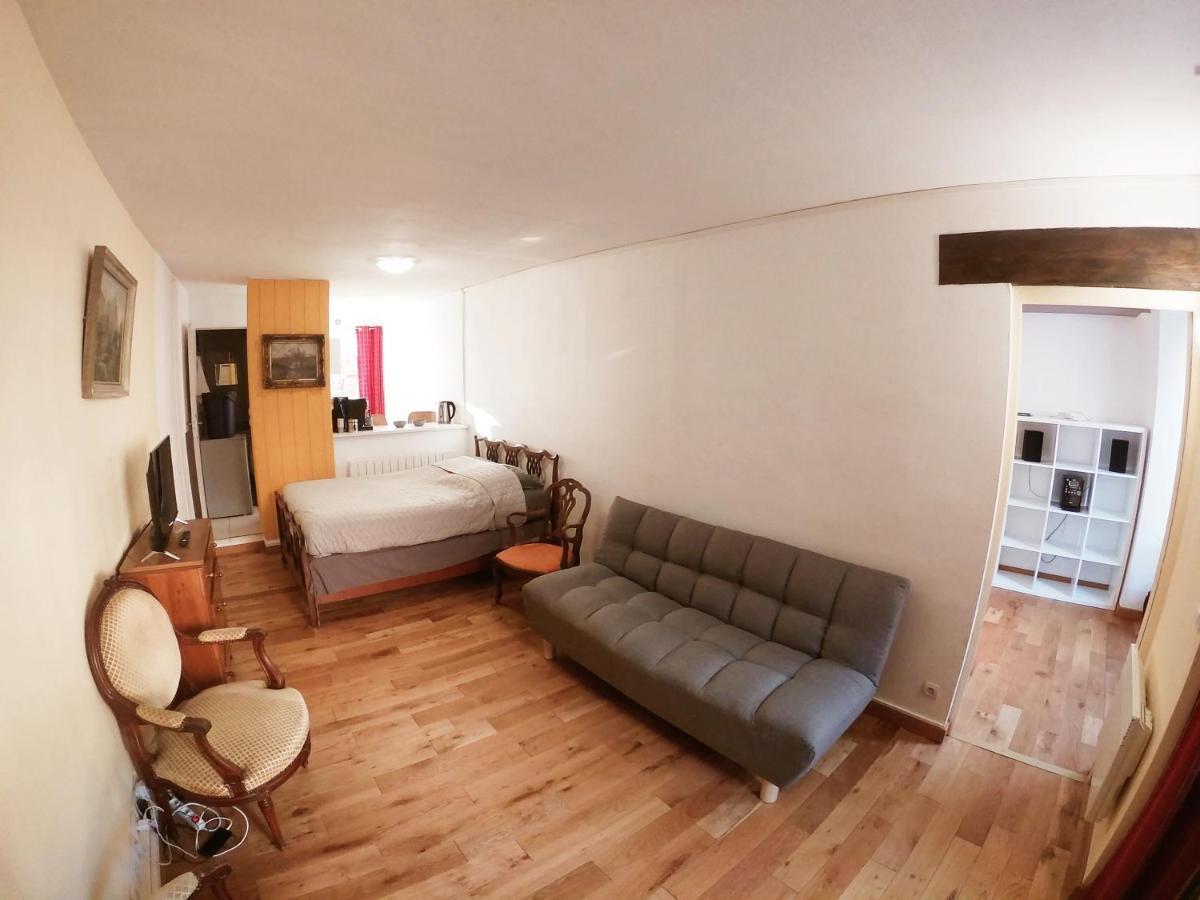 Appartement En Plein Coeur De ミリ・ラ・フォレ エクステリア 写真